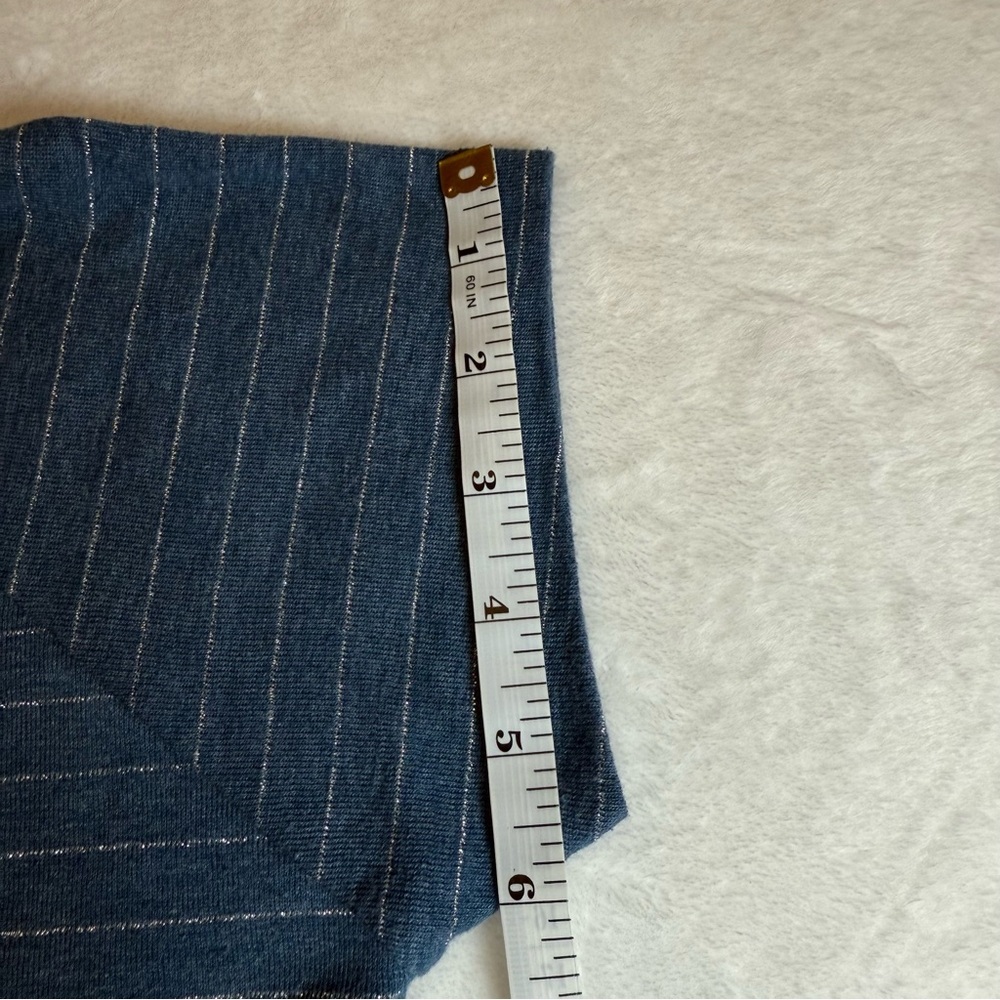 Maurices Blue and Silver Striped Short Sleeve Hoodie with Pockets - Picture 7 of 9